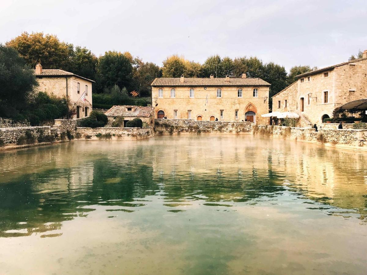 Locanda Vesuna Countryhouse Trequanda Exterior foto